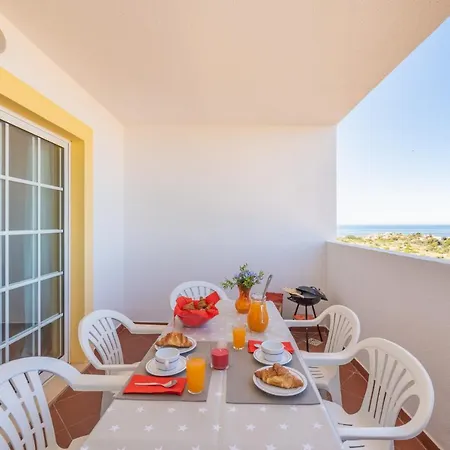 Apartment Duplex Mar A Vista, Com Piscina E Linda Vista Mar, A 600m Da Praia!
