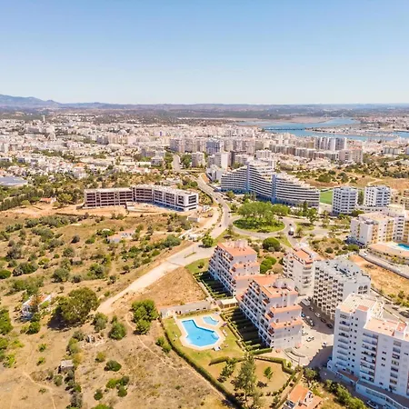 Duplex Mar A Vista, Com Piscina E Linda Vista Mar, A 600m Da Praia! Portimao