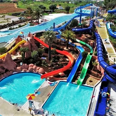 Duplex Mar A Vista, Com Piscina E Linda Vista Mar, A 600m Da Praia! * Portimao